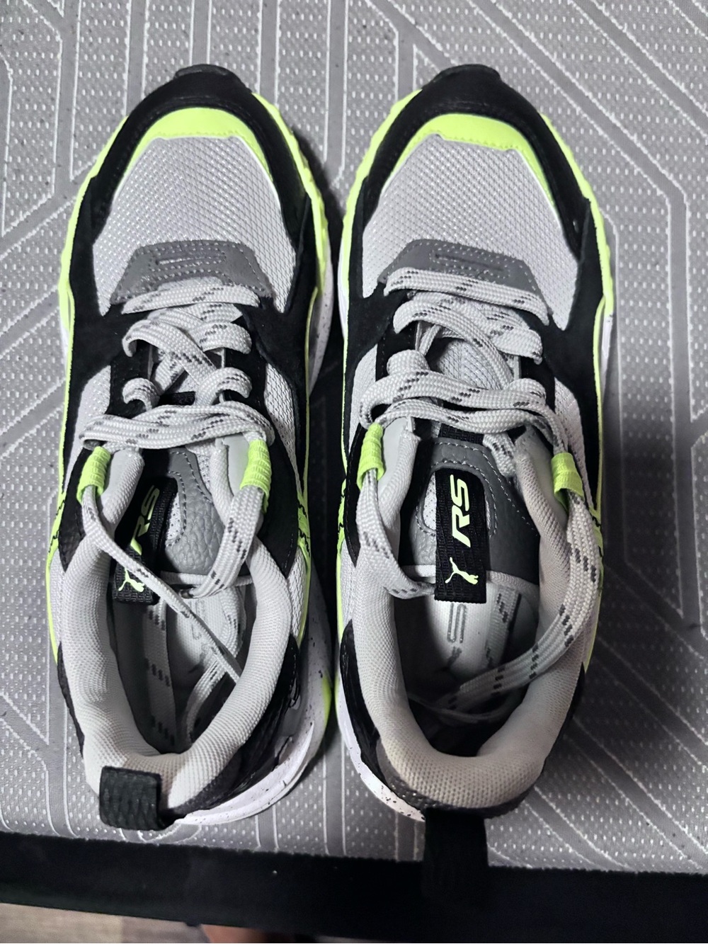 Puma Kids Sneakers in Grey, Black & Neon Yellow